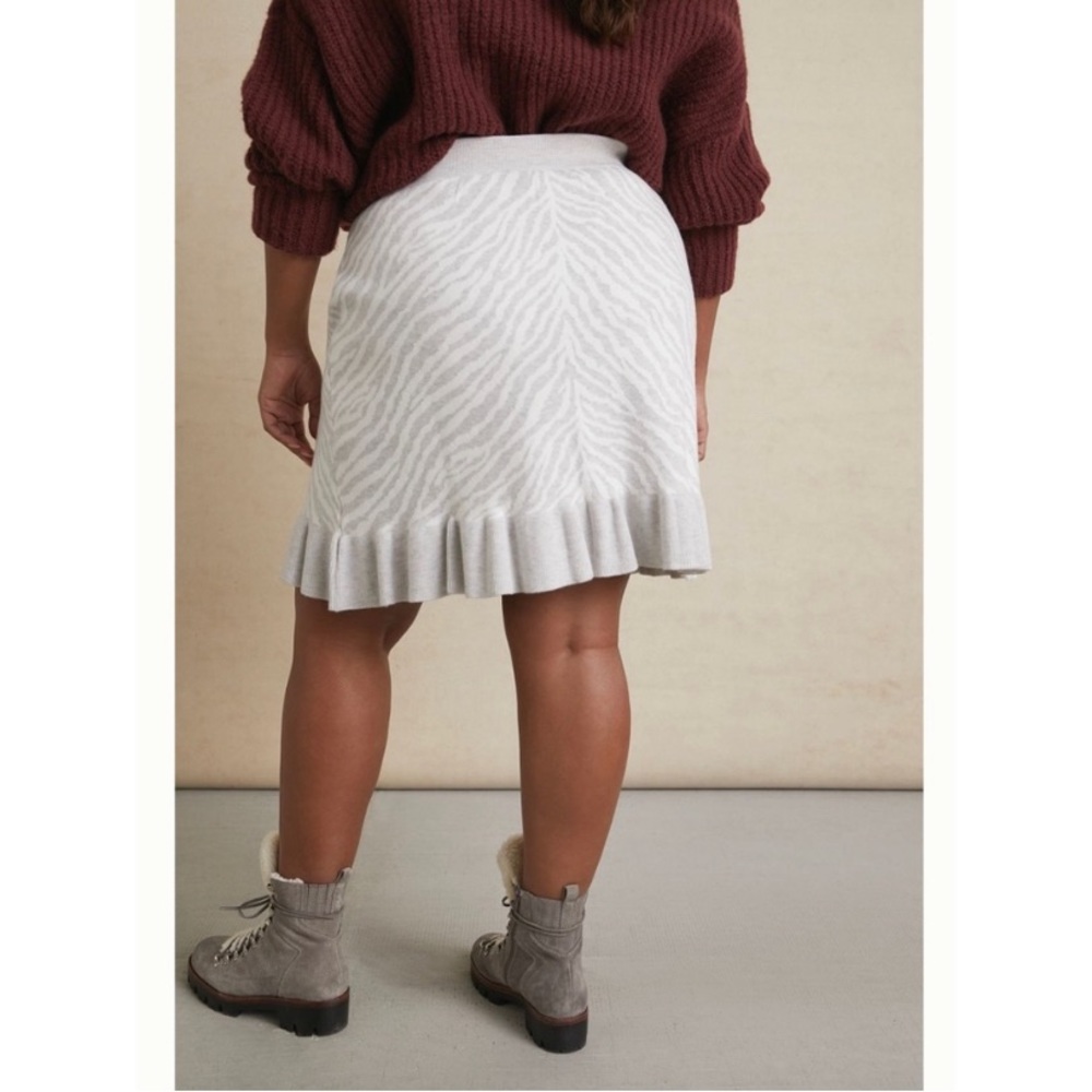 Anthropologie | NWT! Dolan Left Coast Zabra Skirt - Picture 2 of 8